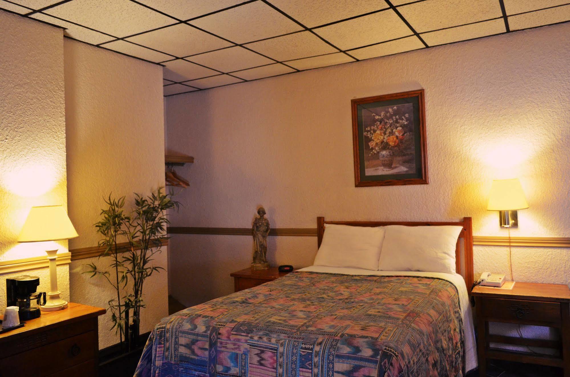 סיודאד חוארס Hotel Santa Fe מראה חיצוני תמונה